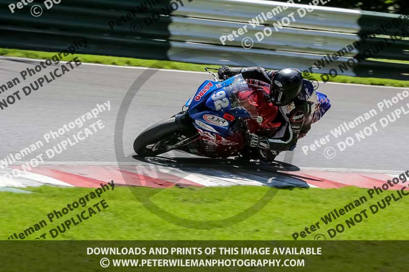cadwell no limits trackday;cadwell park;cadwell park photographs;cadwell trackday photographs;enduro digital images;event digital images;eventdigitalimages;no limits trackdays;peter wileman photography;racing digital images;trackday digital images;trackday photos